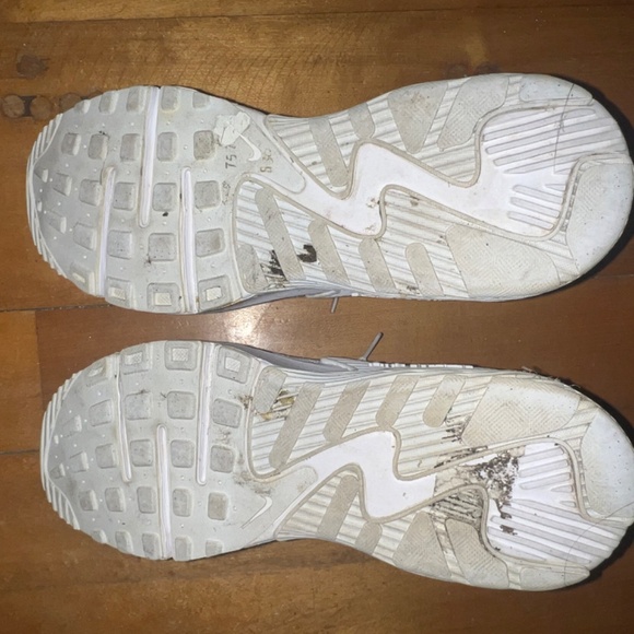 Nike Air Max - Picture 3 of 4